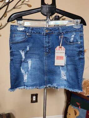NWT Wax Jean sz large denim mini skirt